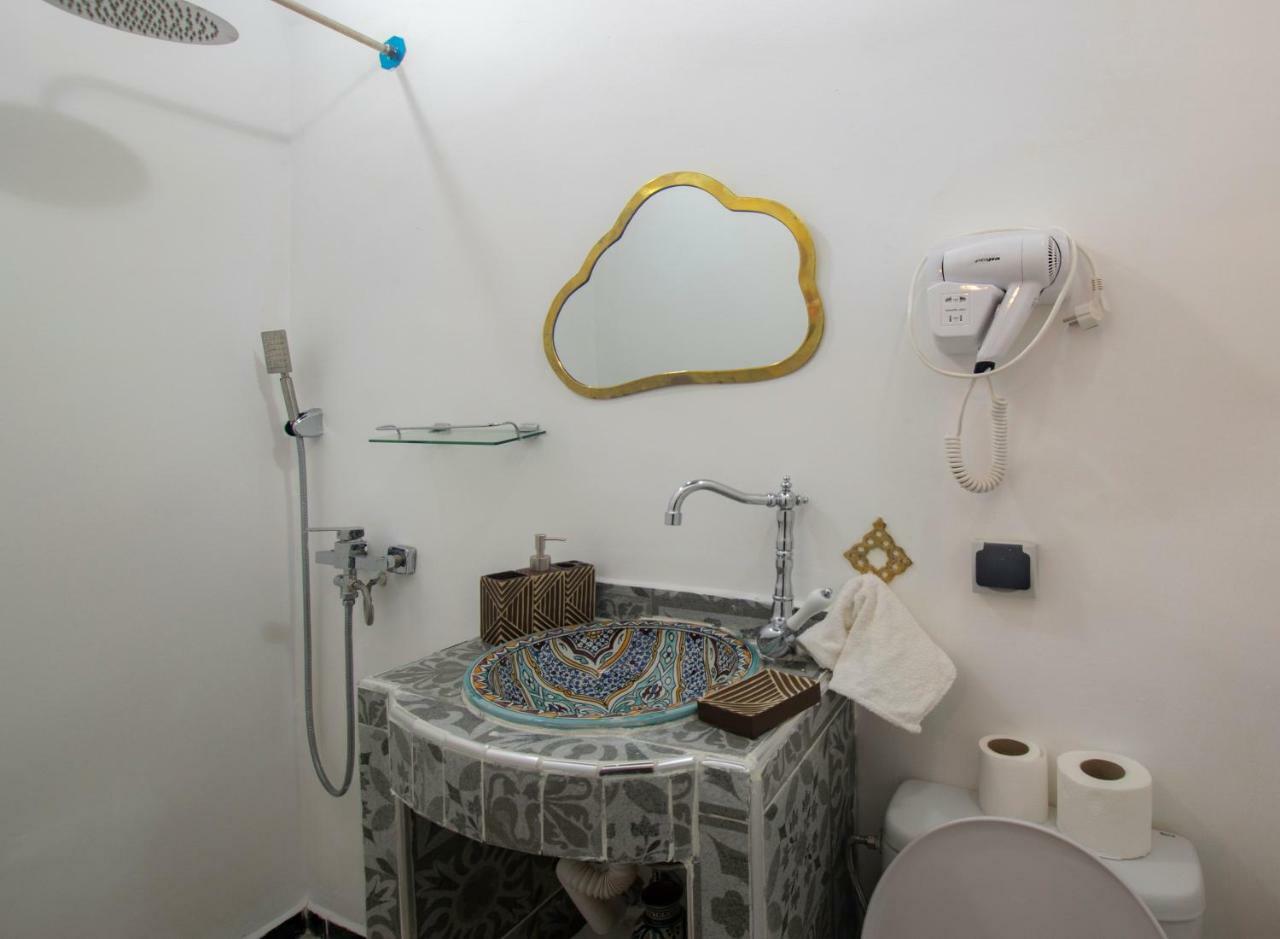 Riad Dar Merzouga Hammam & Jacuzzi Marrakesh Eksteriør billede