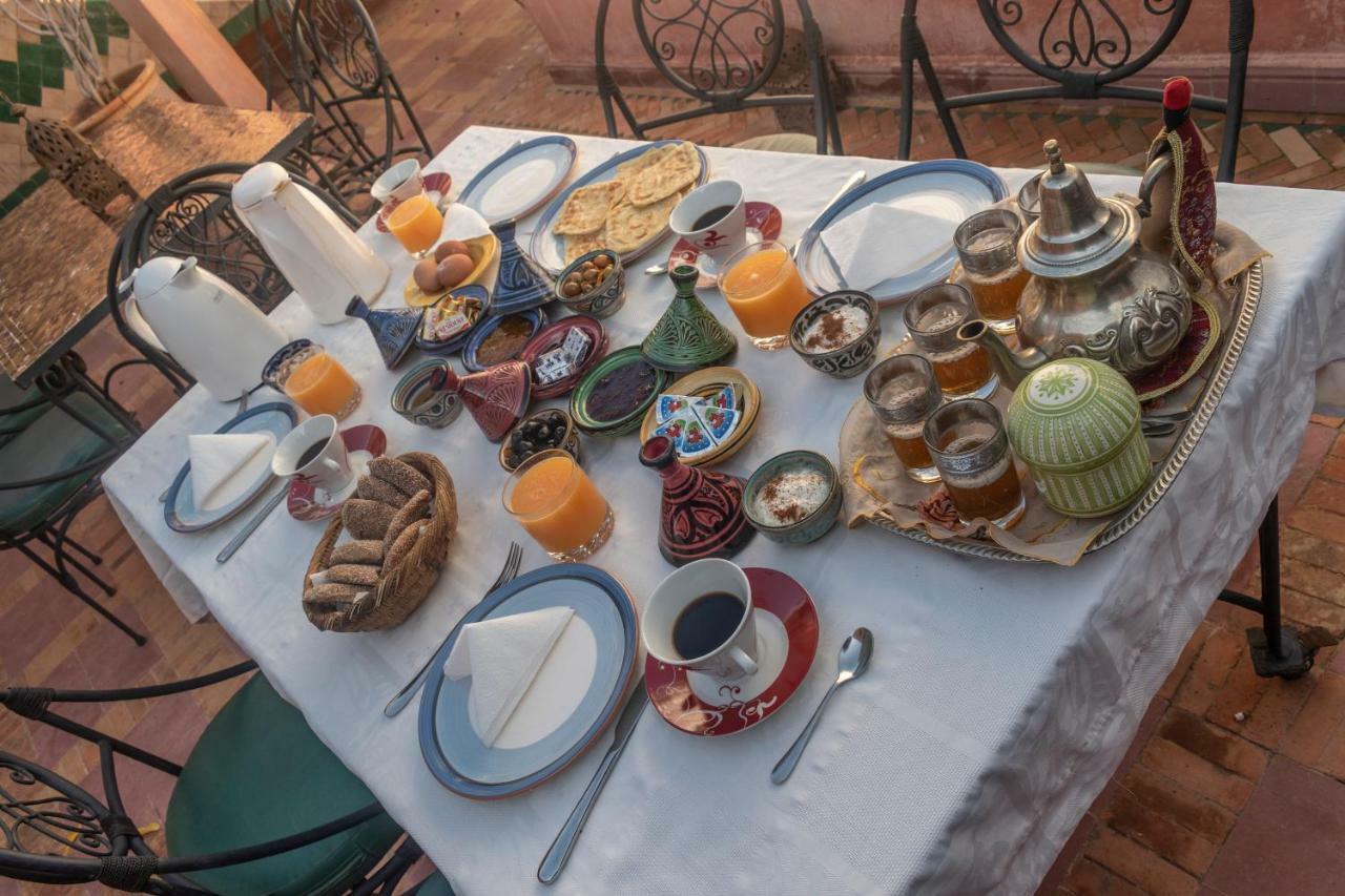 Riad Dar Merzouga Hammam & Jacuzzi Marrakesh Eksteriør billede
